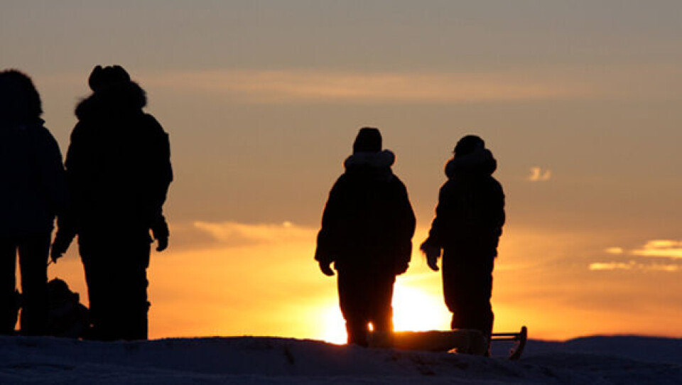 Sollys ved Aasiaat. Foto: Carsten Andersen