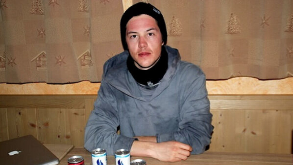 Hans-Jakob Brandt Olsen har stået på ski siden han var 4 år gammel. Foto: RAD film Oprindeligt var Hans-Jakob Brandt Olsens drøm at blive racing skier. Men problemer med en træner i et skigymnasie i Norge ændrede hans retning til Freestyleski. Foto: RAD film Hans-Jakob Brandt Olsen har stået på ski siden han var 4 år gammel. Foto: RAD film Oprindeligt var Hans-Jakob Brandt Olsens drøm at blive racing skier. Men problemer med en træner i et skigymnasie i Norge ændrede hans retning til Freestyleski. Foto: RAD film Hans-Jakob Brandt Olsen har stået på ski siden han var 4 år gammel. Foto: RAD film Oprindeligt var Hans-Jakob Brandt Olsens drøm at blive racing skier. Men problemer med en træner i et skigymnasie i Norge ændrede hans retning til Freestyleski. Foto: RAD film
