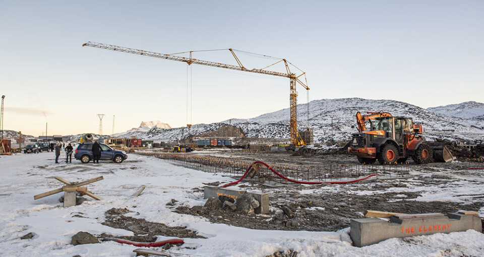 På dette areal er man i gang med at bygge 5.200 etage-kvadratmester stort lagerhal og domicil.