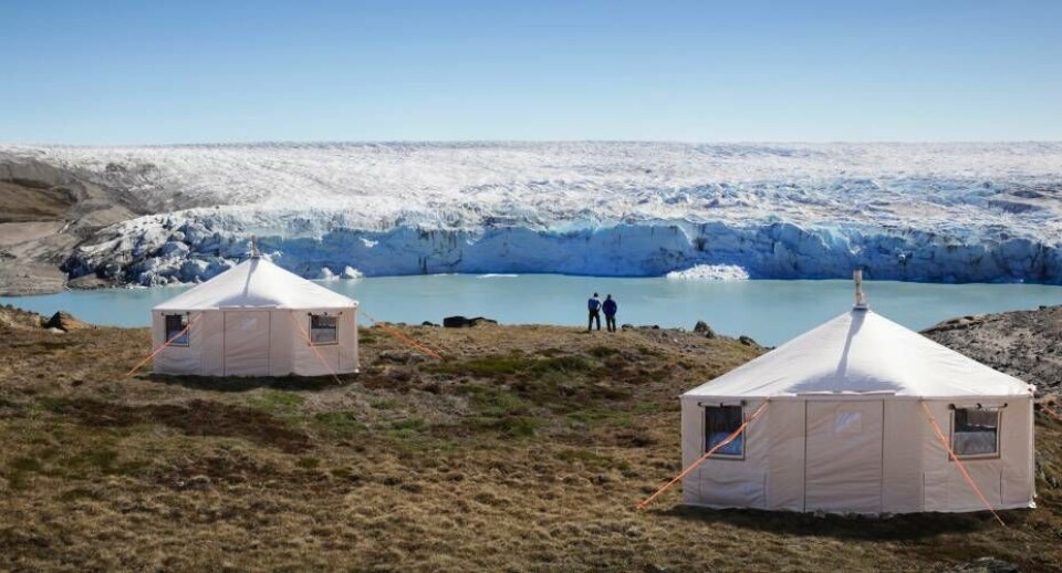 Albatros Arctic Circle åbner i sommeren 2020 sin nye Greenland Glacier Camp ved en smeltevandssø tæt ved indlandsisen.