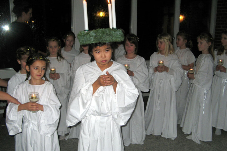 Julia Anthonsen, 3.A, Mellervangskolen i Aalborg, som luciabrud i dag den 13. december. Foto: DUS Mellervang