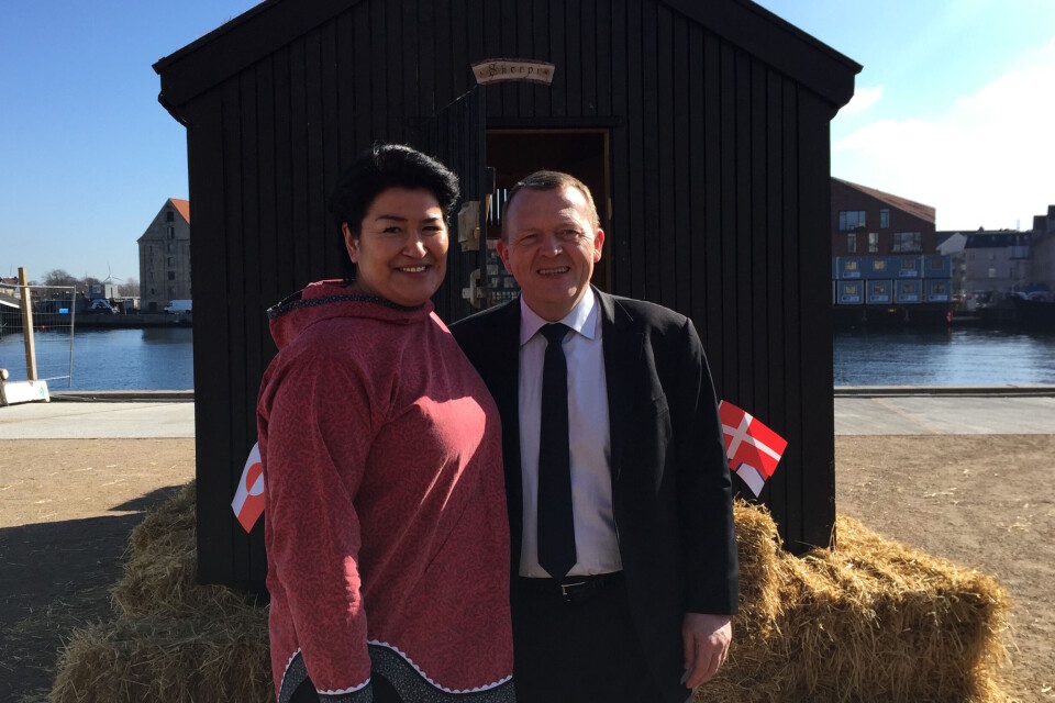 Folketingsmedlem Aleqa Hammond, Siumut, med statsministeren
