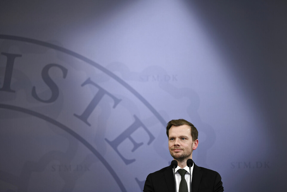 I forbindelse med sit besøg i Grønland skal ministeren blandt andet mødes med Jess Svane, der er Naalakkersuisoq for sociale anliggender og arbejdsmarked, og repræsentanter for arbejdsmarkedets parter i Grønland, skriver Beskæftigelsesministeriet.