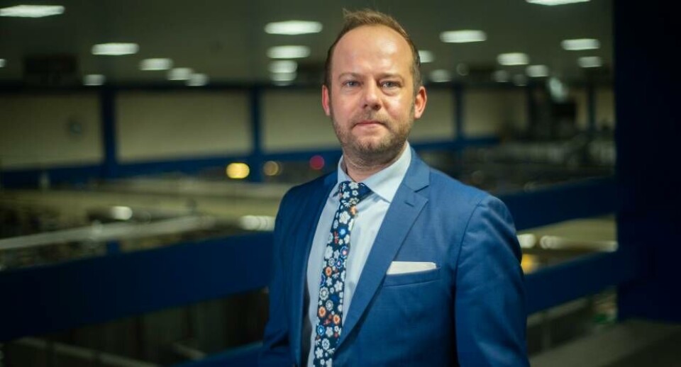 - Vi ville være glade, hvis Pepsi kunne opnå samme position i Grønland som i Danmark. Vi vil bl.a. vil kigge på, om Grønland ikke også skal have mulighed for at få den mest populære sukkerfri cola, Pepsi Max, siger direktør Kasper Ryttersgaard Jacobsen.