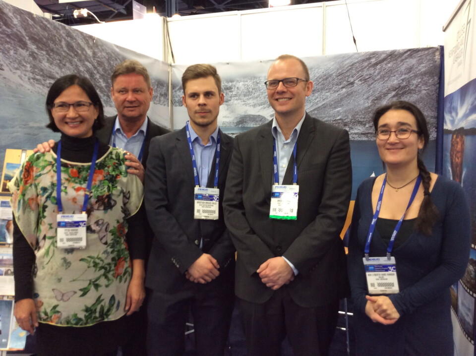 De grønlandske deltagere på Cruiseshipping Miami-messen. Fra venstre: Pitsi Høegh (Destination South Greenland), Jørgen Larsen (World of Greenland Arctic Circle), Kristian Bruus Hald (Blue Water Greenland), Anders la Cour Vahl () og Nivi Lyberth Hare Hansen (Royal Arctic Logistics) Visit Greenland
