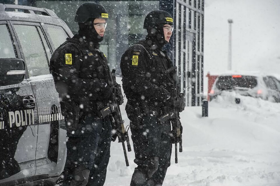 politiaktion på havnen i Nuuk