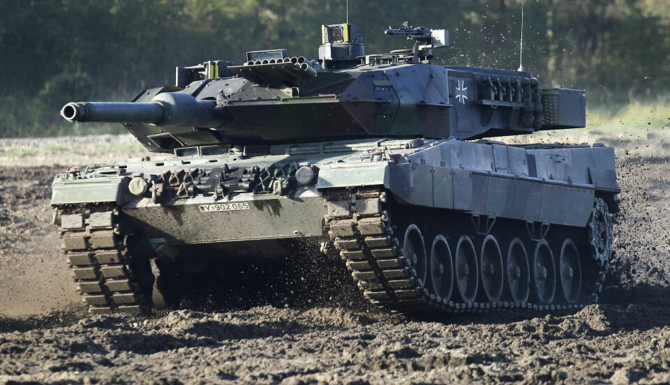 En Leopard 2 kampvogn er under en fremvisning for medierne af den tyske Bundeswehr i Munster nær Hannover, Tyskland,