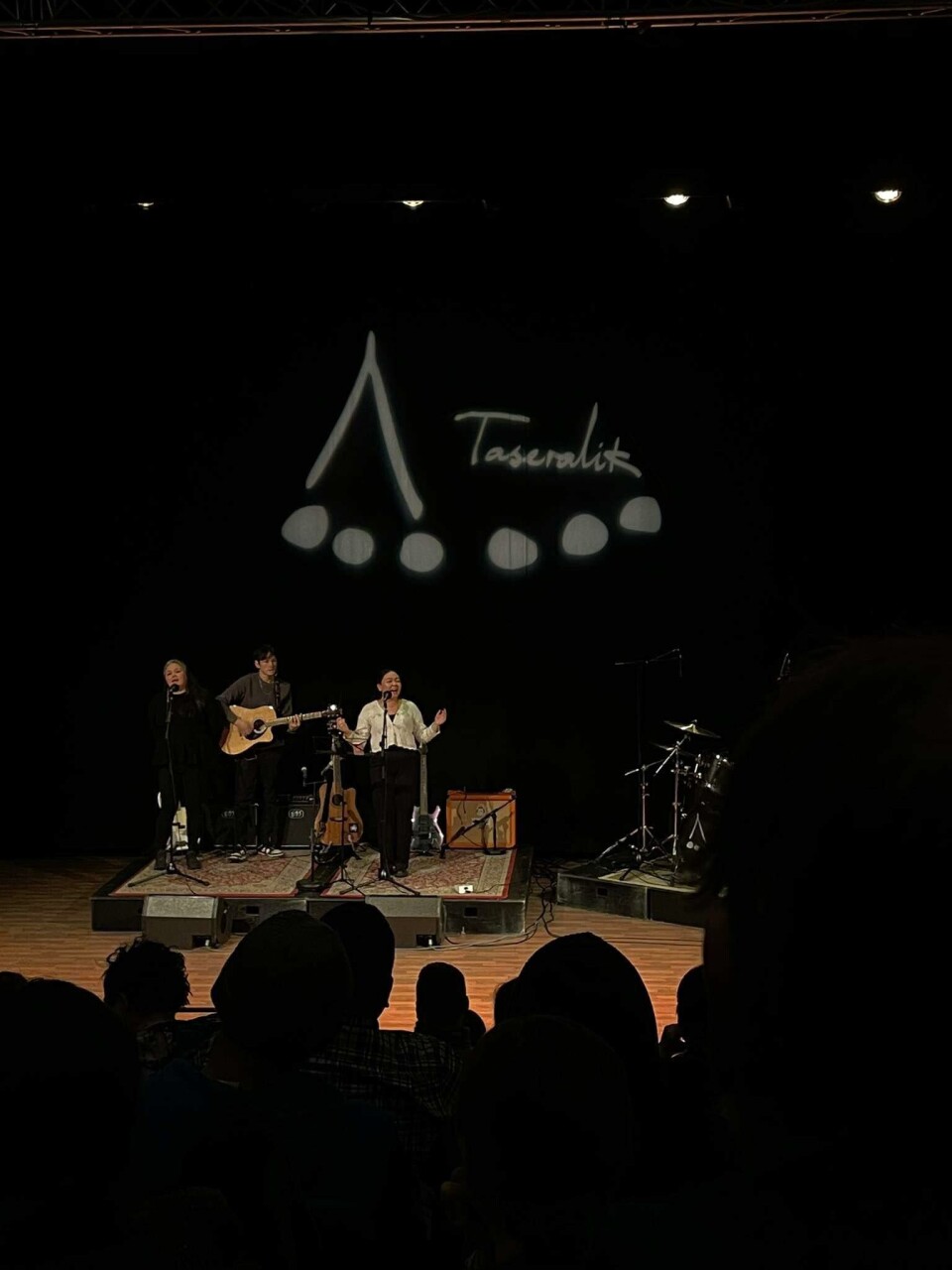 Talenter indtog Sisimiut: Aviana Poulsen Storch vinder 'Talentshow'