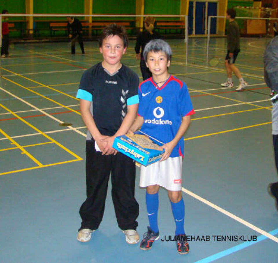 Vinderne i herredouble hos U-13 Kunuuteeraq Isaksen/Frederik Isaksen, APSP, fra bygden Alluitsup Paa