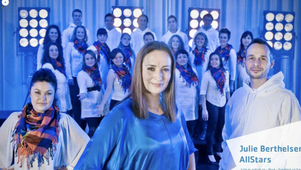 Nina Kreutzmann Jørgensen, Julie Berthelsen og Mads Lumholdt, som Julie må undvære i aften. Foto: Foto: Gudmund Thai/TV 2.