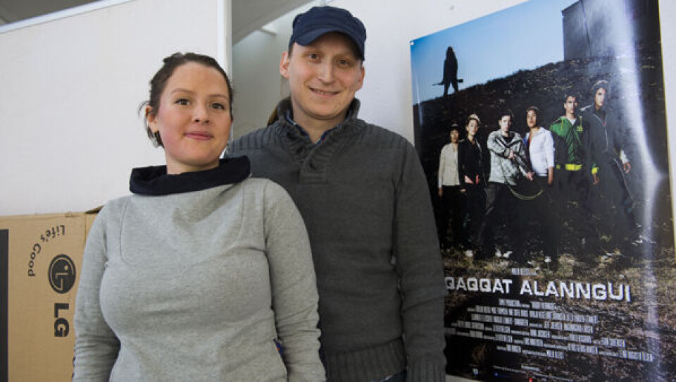 Foto: Leiff Josefsen Malik Kleist og Aka HansenMike Fencker Thomsen er med i spillefilmen 'Qaqqat alanngui', som er blodig, uhyggelig og spændende. Foto: Leiff Josefsen Angajo Lennert- Sandgreen, som er kendt fra Hinnarik Sinnattunilu er med som skuespiller, men er også med til at lave filmen. Foto: Leiff Josefsen 'Qaqqat alanngui' blev præsenteret for pressen tirsdag eftermiddag i Katuaqs foyer. Foto: Leiff Josefsen