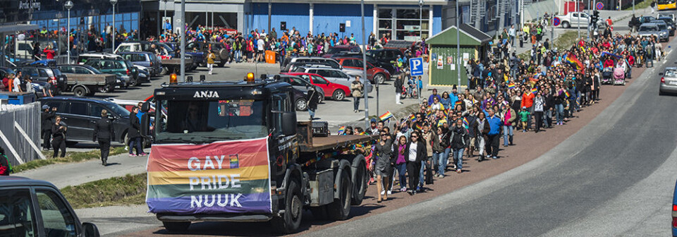 Mads Peter Grønvold, der er Partii Naleraqs kandidat til Inatsisartut-valget, kan slet ikke acceptere hvis homoseksuelle skal vies i kirken eller adoptere børn. Billedet er dette års Gaypride i Nuuk