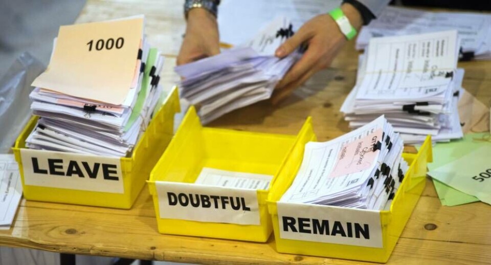 Over en million briter kræver ny EU-afstemning