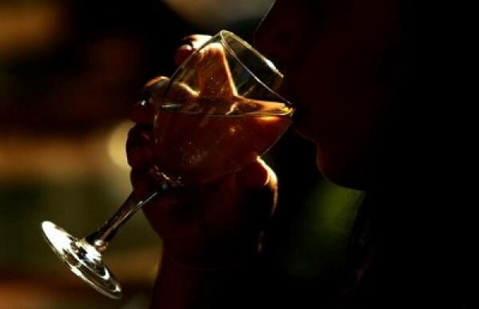 Hver femte dansker har alkoholproblemer. Danskerne er nogle af de mest tørstige i verdenen. Foto: AP