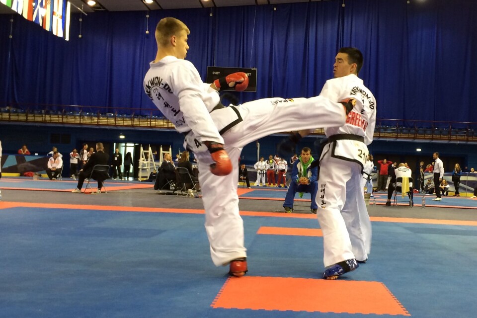 Grønland skal deltage ved verdensmesterskaberne i Taekwon-Do efter flere års pause. Nu skal vi se, hvor vi niveaumæssigt ligger, siger landstræner Angutinnguaq Hegelund-Tittussen.