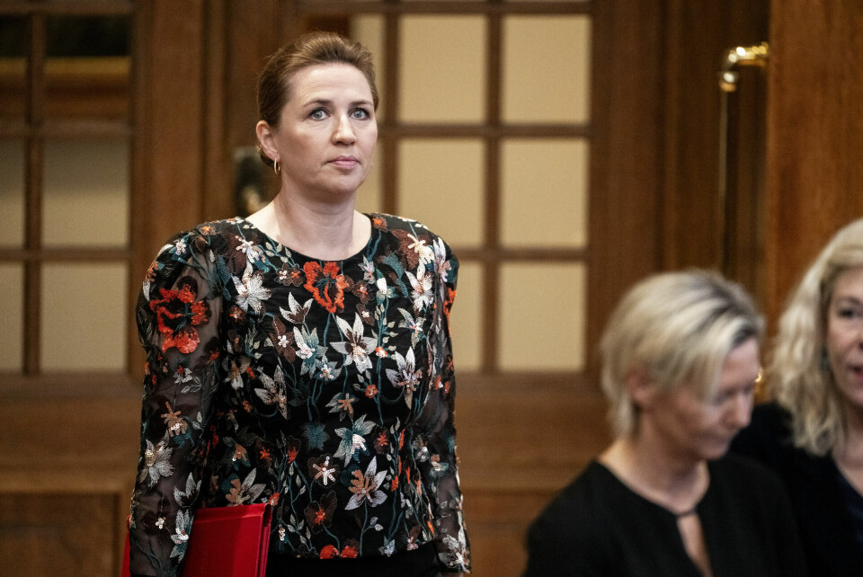 Mette Frederiksen udtaler desuden i pressemeddelelse, at der skal være et 'ligeværdigt samarbejde' mellem Danmark og Færøerne.