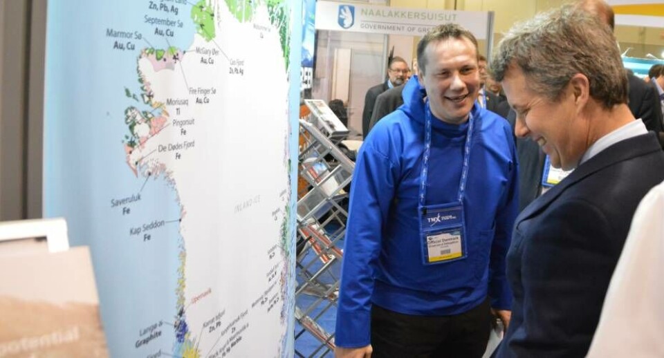 Erik Jensen havde i marts fornøjelsen af at vise kronprins Frederik rundt på den store grønlandske stand på verdens største råstof-messe i Toronto.