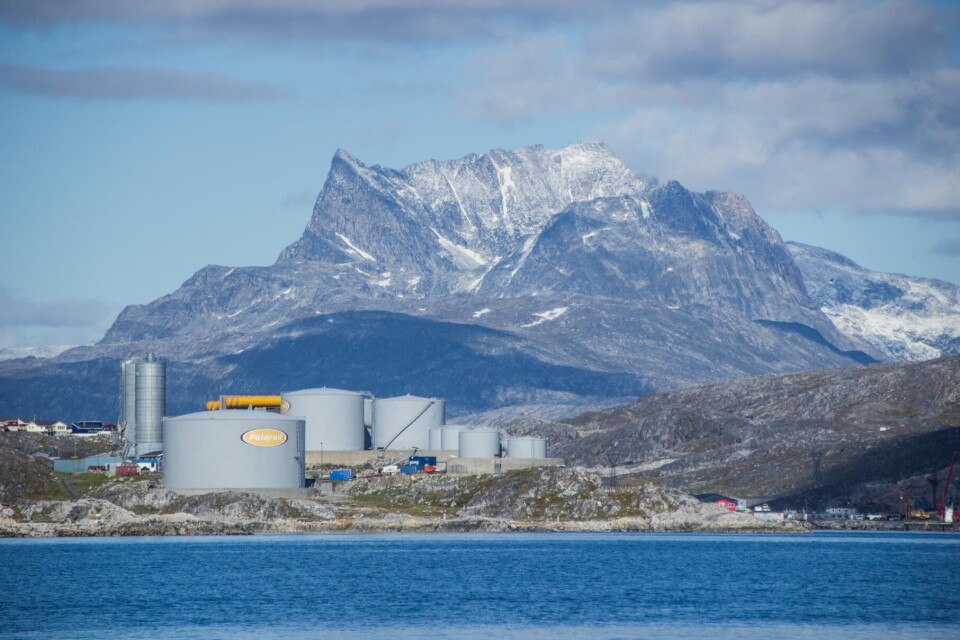 Polaroil kan trække sin historie tilbage til KGH-tiden. I 1986 blev ejerskabet af KGH overdraget til Grønlands Hjemmestyre - og blev til KNI, som siden har stået for olieforsyningen til Grønland gennem Polaroil.