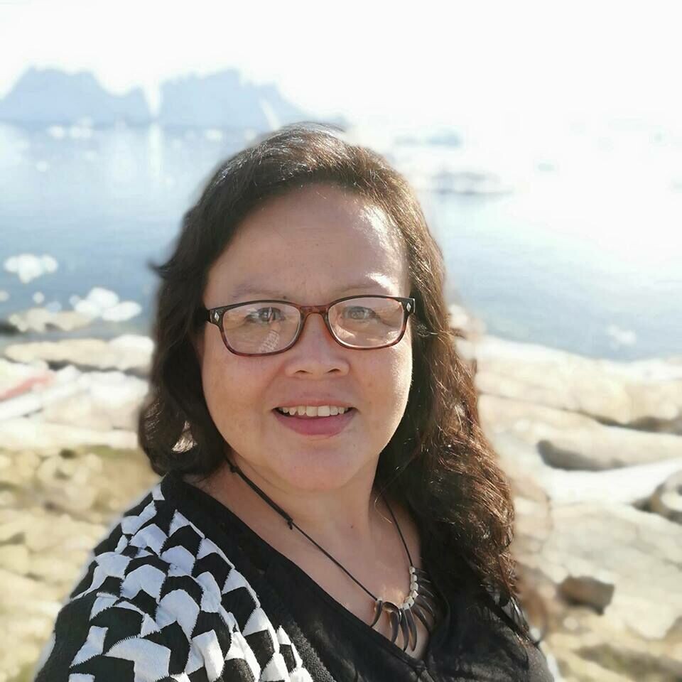 Karen Banke Petersen er dybt skuffet over sin oplevelse i Meny og synes, det er under al kritik, at hun ikke måtte tale grønlandsk med ekspedienten.