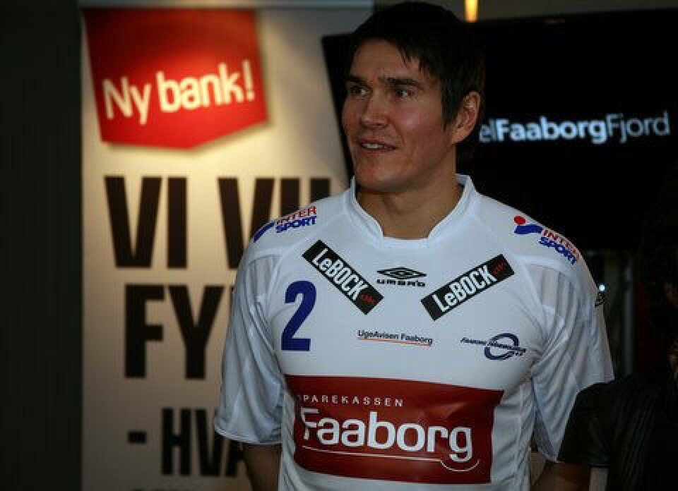 Jakob Larsen skifter fra gult til hvidt. Foto: Knud Fl. Larsen Jakob Larsen og Kasper Nielsen fortsætter samarbejdet i Faaborg HK. Foto: Knud Fl. Larsen Jakob Larsen skifter fra gult til hvidt. Foto: Knud Fl. Larsen Jakob Larsen og Kasper Nielsen fortsætter samarbejdet i Faaborg HK. Foto: Knud Fl. Larsen Jakob Larsen skifter fra gult til hvidt. Foto: Knud Fl. Larsen Jakob Larsen og Kasper Nielsen fortsætter samarbejdet i Faaborg HK. Foto: Knud Fl. Larsen