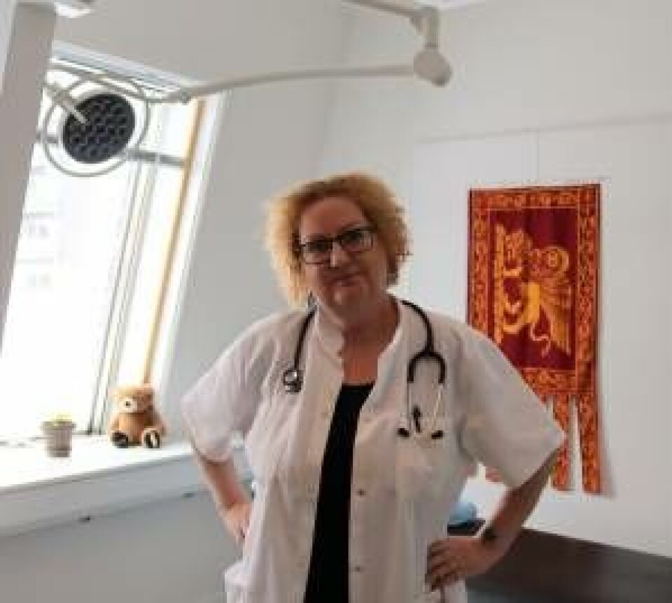 Hvis der i højere grad satses på, at befolkningen har adgang til en fast læge, vil det i det lange løb forbedre befolkningens sundhed samt føre til færre udgifter til indlæggelser, mener Lone Hove.
