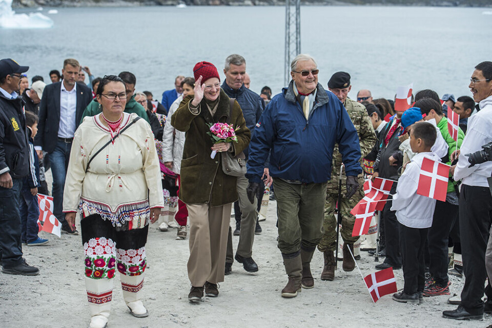 Billedet af regentparret er fra Ukkusissat