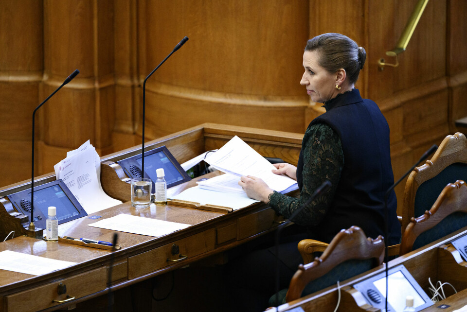 Statsminister Mette Frederiksen (S) gav sidste år en undskyldning til de 22 grønlændere, som var en del af eksperimentet. (Arkvifoto)