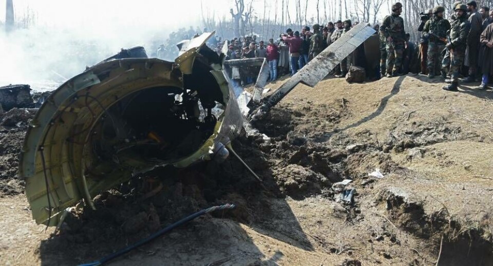 Pakistan skyder indiske kampfly ned