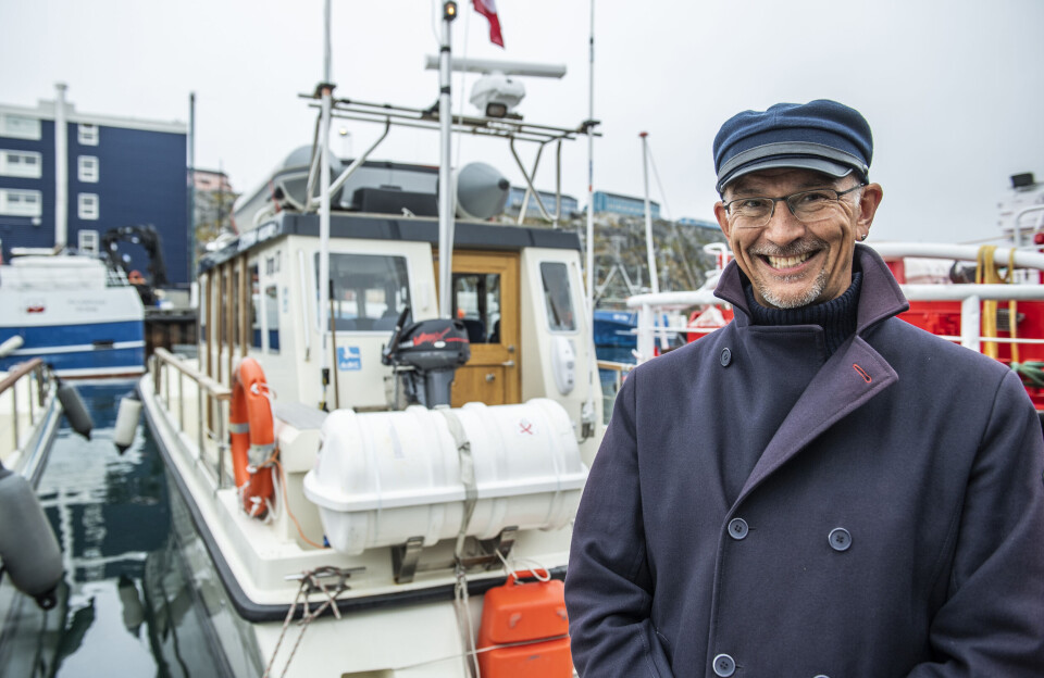 Sumiiffinni takornarialerisoq nikussaartoq: Albatros angisooq piummartoorlu – allamut timmisartorit