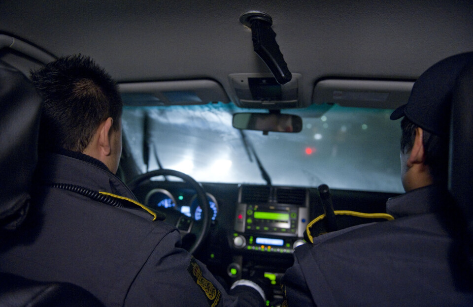 Ulloq unnuarlu nalunaarusiaq: Lastbiilit kussinermut nakkartut