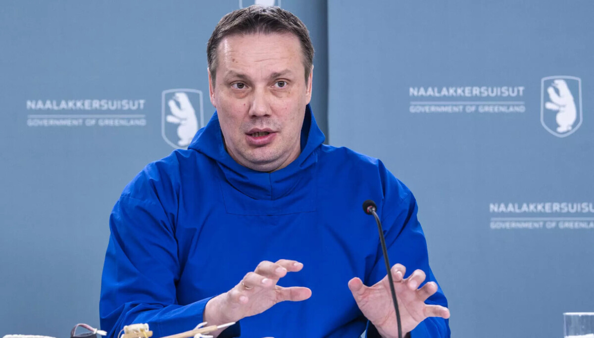 Naalakkersuisut taarsiissuteqarniarlutik nalunaarutaat