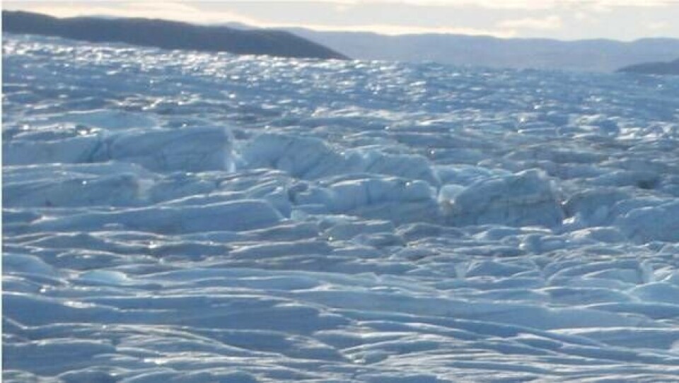 Lørdag blev der løbet maraton på indlandsisen i Kangerlussuaq. Foto: Sermitsiaq.