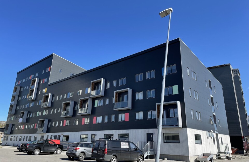 – Ilaqutariit 73-it eqqugaassanngillat