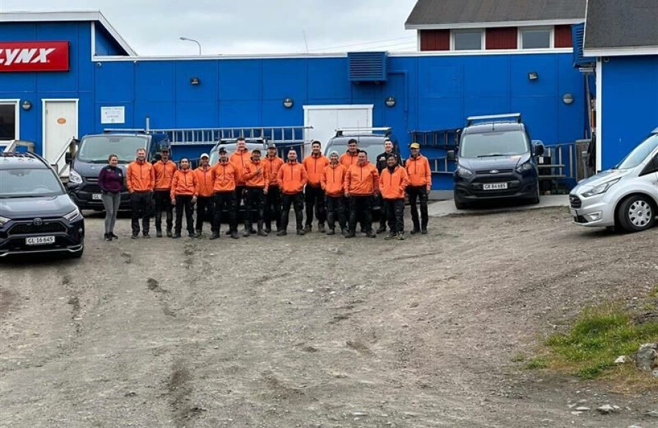 Sisimiuni Sarfalerisut ApS-imi sulisut sapaatip-akunneranut nalunaaquttap akunnerini 37-ni sulisarput: Uippakajaarnerit napparsimanerillu annikinnerupput
