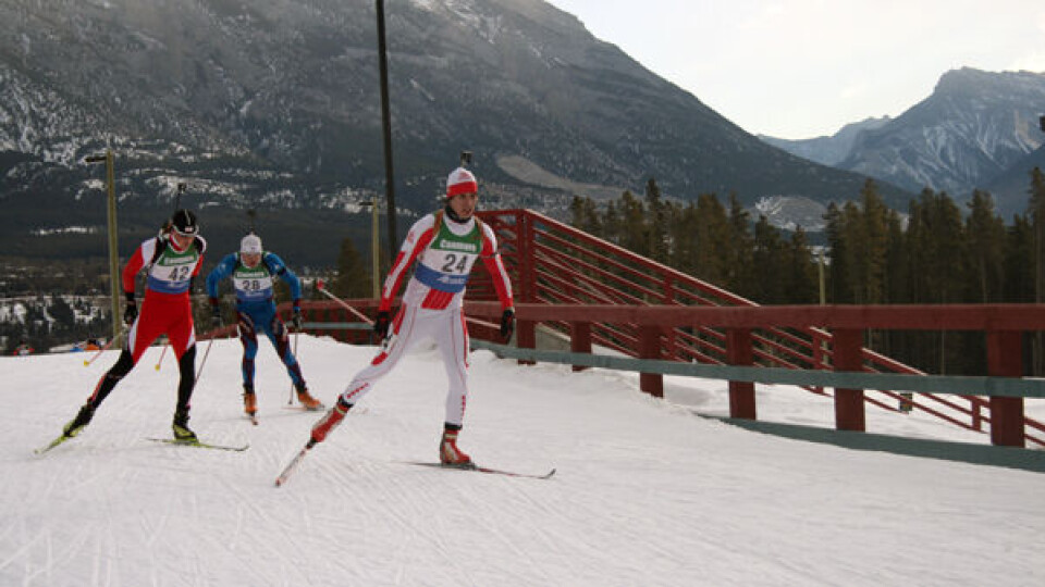 Aqqaluartaa Olsen (nr. 24) vandt i et løb i skiskydning i Finland. Foto: Greenland Biathlon