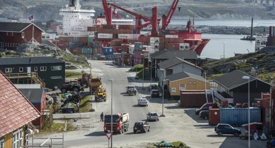 Royal Arctic Line har aktuelt ingen kommentarer til Eimskibs utilfredshed med havnesituationen i Danmark. Plads er der til gengæld nok af i Nuuk.