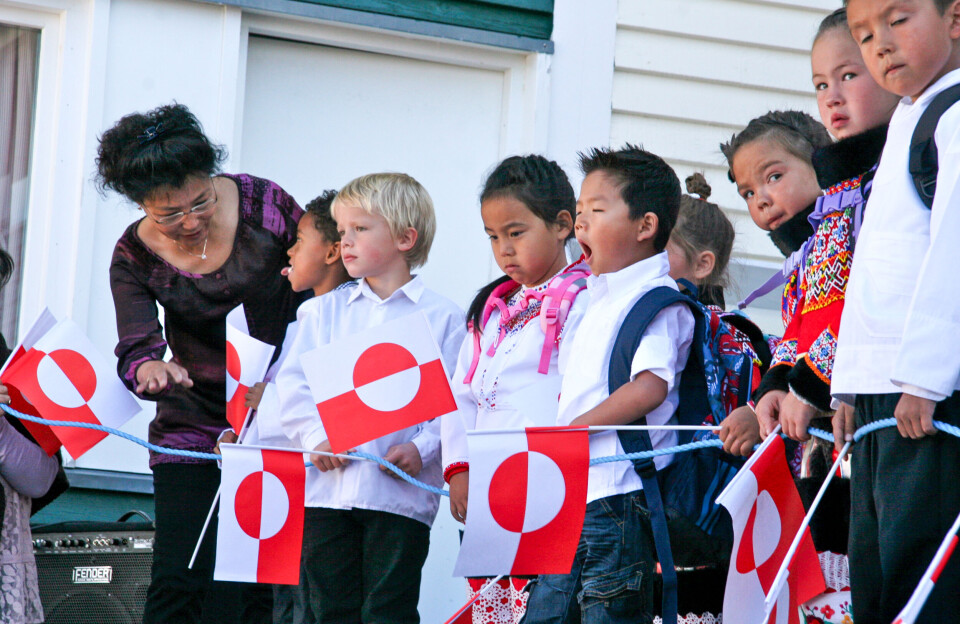 “Qallunaat oqaasii tammariartorput”