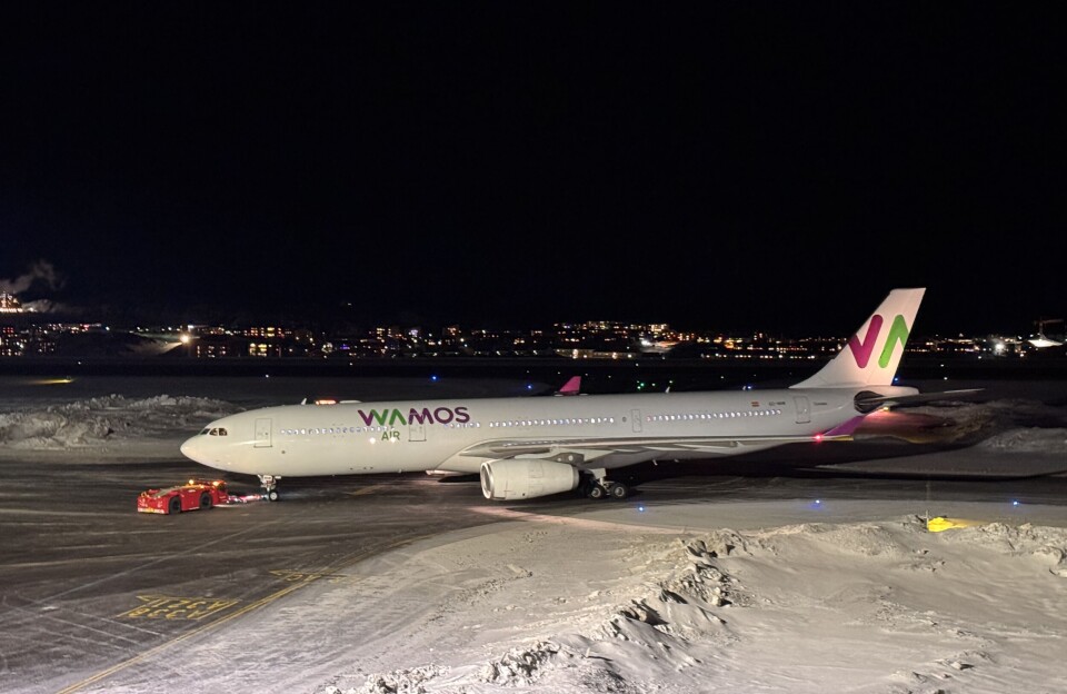 Endnu to atlantfly vender om – Kangerlussuaq tages i brug