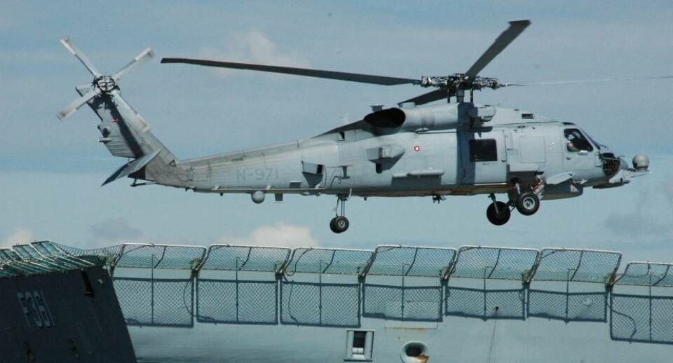 Fra natten mellem onsdag og torsdag frem til lørdag formiddag har Arktisk Kommando og Grønlands politi eftersøgt den 48-årige mand der sejlede fra Nuuk til Maniitsoq. Nu er eftersøgningen indstillet.