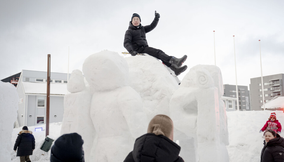 Frosne værker pryder gaden til snefestival i Nuuk