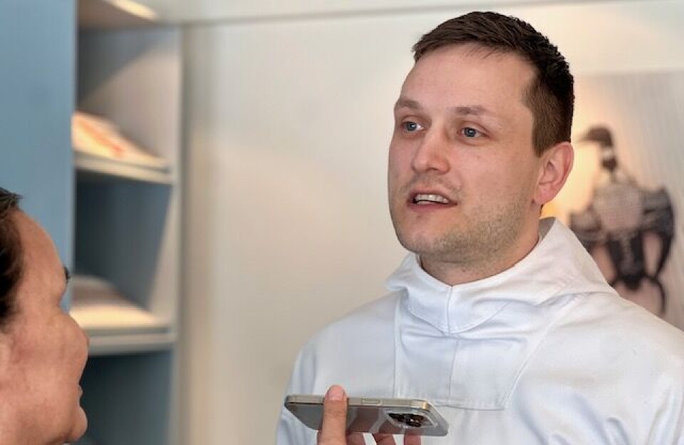 Jens-Frederik Nielsen nunani avannarlerni siuttut ataatsimiinneranni peqataasoq