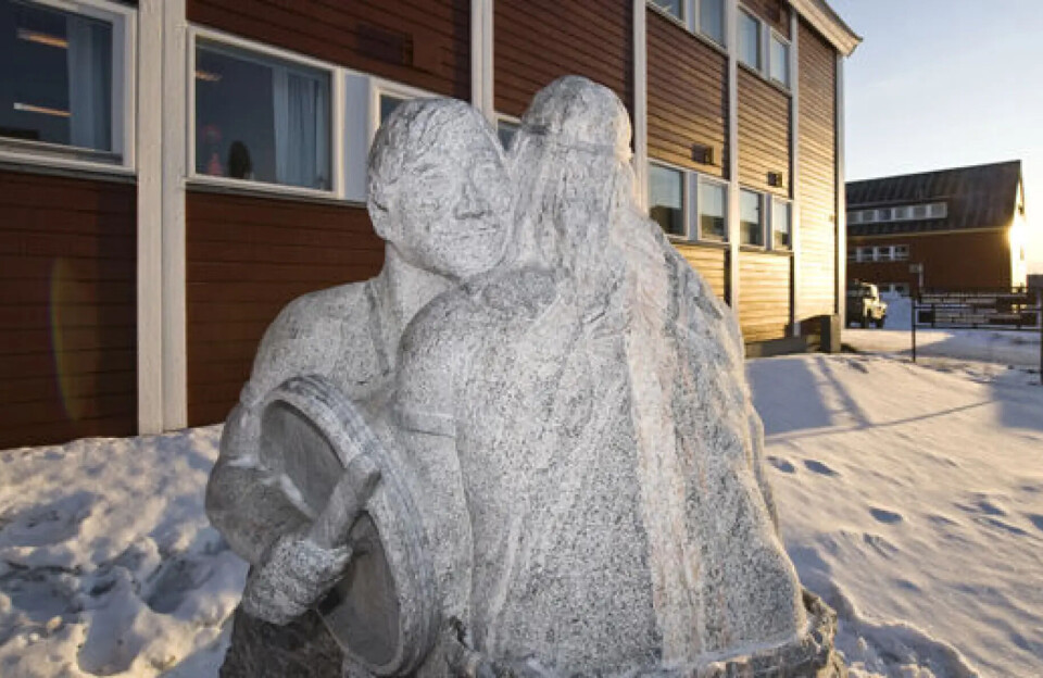 Mand tiltalt for vold mod 10 kvinder