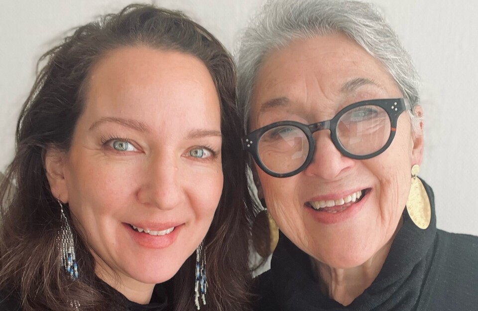 Anaanaq paninilu saqqummersitseqatigiittut