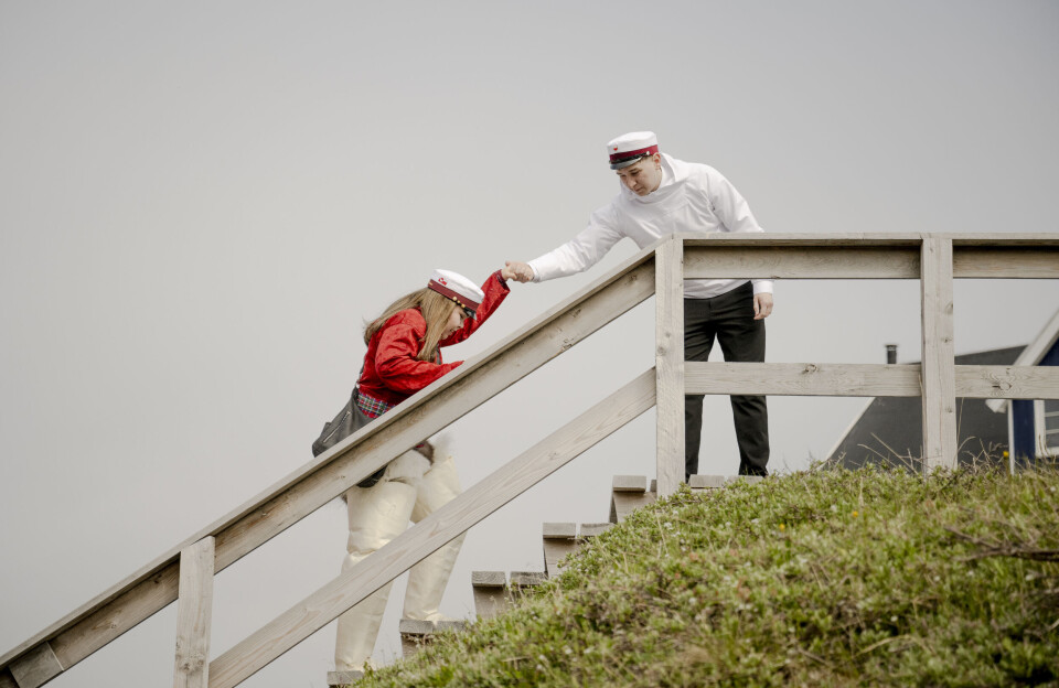 – Inuusuttunut allanut ilungersunartorsiortunut ima oqarusuppunga: Qulaqinak, sapinngilatit!