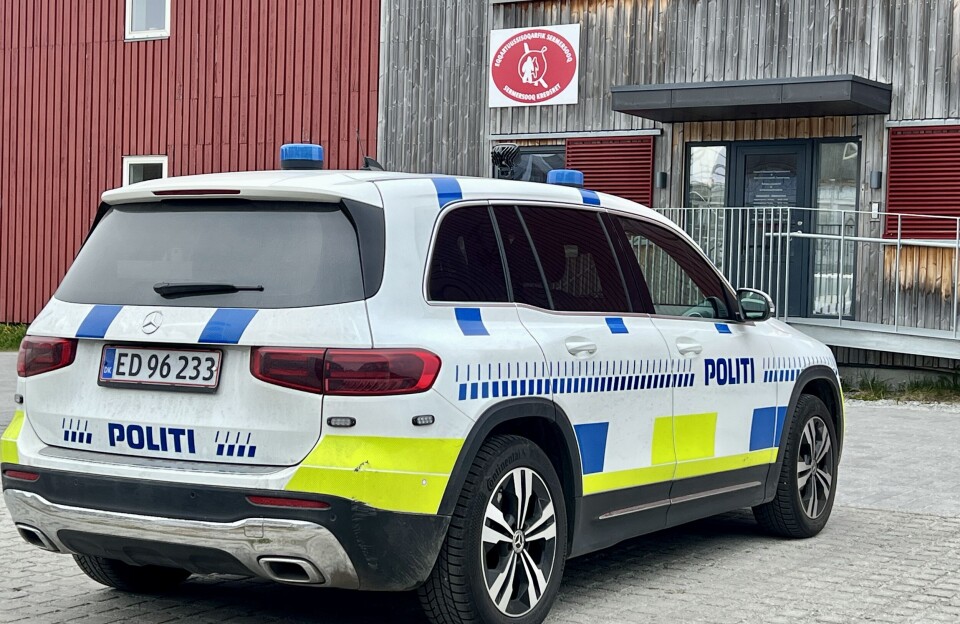 17-inik ukiulik eqqartuussivimmi sassartinneqartoq – aallaasersornermi takunnissimasut politiinut saaffiginneqquneqarput