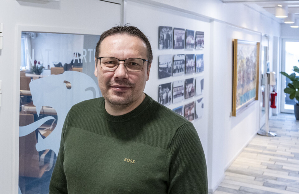 Naalakkersuisoq giver uforbeholden undskyldning til udvalg – bevilling afvises