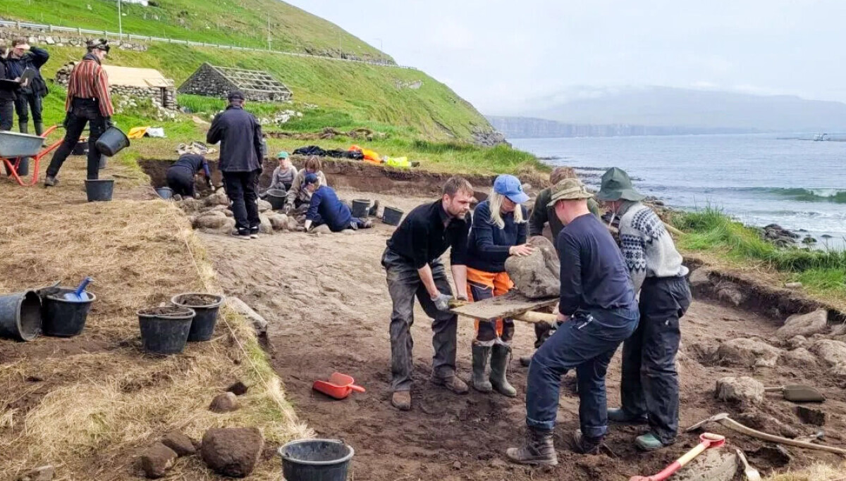 Chokerende Fund på Færøerne: Nye Udgravninger Udfordrer Vikingernes Historie!