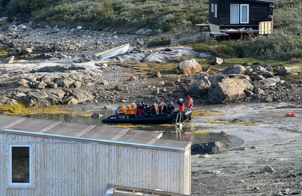 Nunaqavissut Nuup Kangerluani pisunut: Umiarsuarnik takornariat aavarnitsinnut akornutaapput