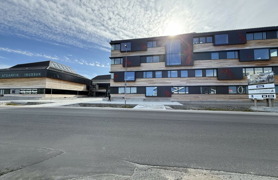 Byggesummen vokser og skolen er fortsat lukket