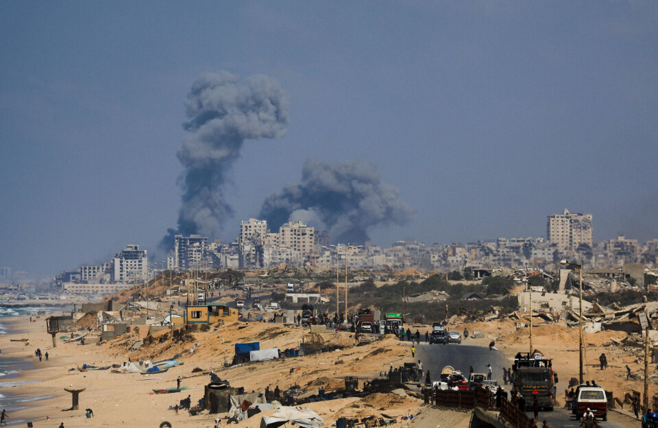 Hamas beder Israel stoppe angreb under eftersøgning af gidsler